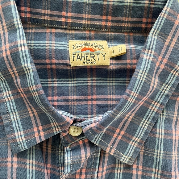 Faherty Brand Casual Button Down Size Large - Picture 4 of 6